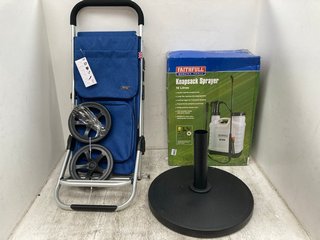 3 X ASSORTED OUTDOOR ITEMS TO INCLUDE FAITHFULL QUALITY TOOLS KNAPSACK SPRAYER 16 LITRES: LOCATION - D 8