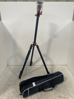 K & F CONCEPT ALUMINIUM CAMERA TRIPOD STAND IN BLACK WITH CASE: LOCATION - WA7