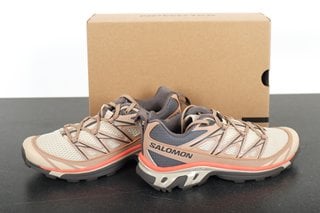 SALOMON XT-6 EXPANSE SEASONAL SNEAKERS IN NATURAL/CEMENT/PLUM - SIZE UK7 - RRP £150: LOCATION - BOOTH