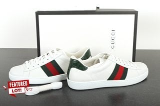 GUCCI ACE WEBBING LEATHER SNEAKERS IN WHITE - SIZE UK8 - RRP £595: LOCATION - BOOTH