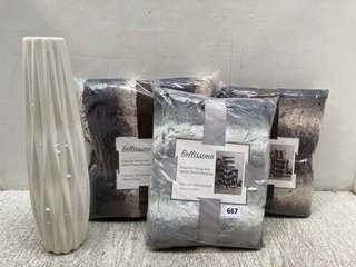 4 X ASSORTED BEDROOM ITEMS TO INCLUDE BELLISSIMO FAUX FUR THROW WITH VELVET FLEECE REVERSE IN SILVER/GREY - SIZE: 130 X 180CM: LOCATION - B8