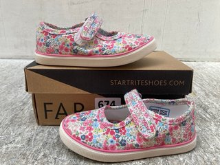 GIRLS START RITE BLOSSOM PINK FLORAL CANVAS SHOES - SIZE UK6: LOCATION - B9