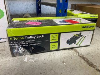 SAKURA 2 TONNE TROLLEY JACK: LOCATION - BR4