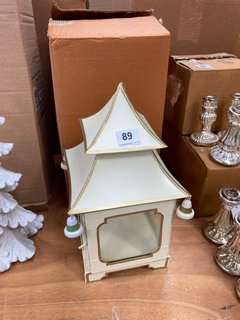 IVORY COLOURED PAGODA LANTERN: LOCATION - BT3