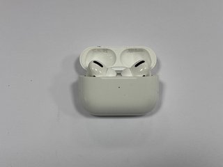 APPLE AIRPODS PRO WIRELESS EARBUDS IN WHITE: MODEL NO A2190 A2084 A2083 (WITH WIRELESS CHARGING CASE) [JPTM117349]