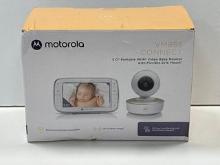 MOTOROLA CONNECT, 5.0" PORTABLE WI-FI VIDEO BABY MONITOR IN WHITE. (WITH BOX AND ACCESSORIES) [JPTM117343]