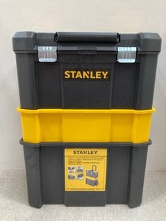 3 X ASSORTED ITEMS TO INCLUDE STANLEY ROLLING STANDING WORKSHOP TOOL BOX TO , STANLEY MEDIUM SIZED TOOL BOX IN BLACK/YELLOW: LOCATION - D15
