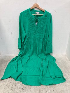 SAHARA LONDON MOROCCAIN SMOCK DRESS IN EMERALD - SIZE 4 - RRP £185.00: LOCATION - B6