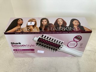 SHARK SMOOTH STYLE HEATED BRUSH AND SMOOTHING COMB RRP - £119: LOCATION - WHITE BOOTH