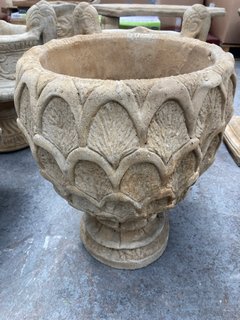 (COLLECTION ONLY) NATURAL STONE CHALICE STYLE GARDEN PLANTER IN ORNATE DESIGN: LOCATION - B5