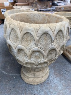 (COLLECTION ONLY) NATURAL STONE CHALICE STYLE GARDEN PLANTER IN ORNATE DESIGN: LOCATION - B5