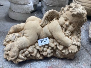 NATURAL STONE CHERUB GARDEN ORNAMENT: LOCATION - B5