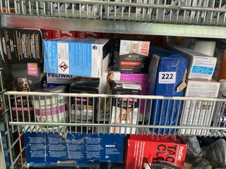 QTY OF ASSORTED PET ITEMS TO INCLUDE PURINA PRO PLAN MULTIVITAMINS + FOR CATS 60 G BBE: MAY 2024 AND YUMOVE SKIN & COAT CARE FOR ALL DOGS 250 ML BBE: 02/10/2025: LOCATION - A1