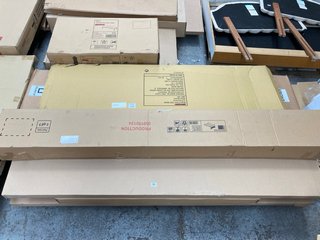 PALLET OF ASSORTED JOHN LEWIS & PARTNERS FURNITURE COMPONENTS TO INCLUDE ESSENCE KING SIZE BED SIDE RAILS IN NATURAL: LOCATION - A4