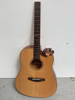 DONNER ACOUSTIC GUITAR: LOCATION - BR15