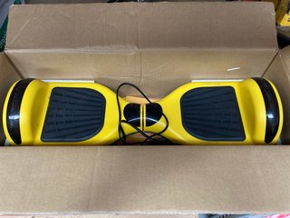 (COLLECTION ONLY) SISIGAD HOVERBOARD IN YELLOW AND BLACK: LOCATION - BR15