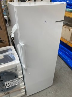 BOSCH TALL FREEZER: MODEL GSN29VWEVG - RRP £649: LOCATION - B4