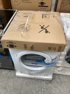 ZANUSSI 8KG CONDENSER DRYER: MODEL ZDC82B4PW - RRP £419: LOCATION - B4