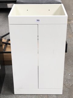 500 X 380 X 850MM FREE STANDING 2 DOOR SINK UNIT IN WHITE: LOCATION - C4