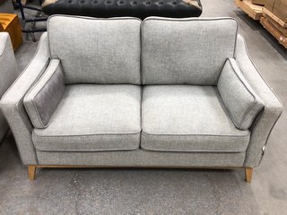 2 SEATER CRESWELL HARRIS TWEED SOFA IN LIGHT GREY AND NATURAL OAK - RRP £2000: LOCATION - B8