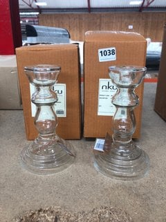 NKUKU 2 X BURAN GLASS CANDLESTICK HOLDER IN CLEAR: LOCATION - BR