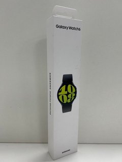 SAMSUNG GALAXY WATCH 6 44MM SMARTWATCH IN GRAPHITE. (WITH BOX & ALL ACCESSORIES, MODEL NUMBER: SM-R940) [JPTM117512]. (SEALED UNIT). THIS PRODUCT IS FULLY FUNCTIONAL AND IS PART OF OUR PREMIUM TECH A
