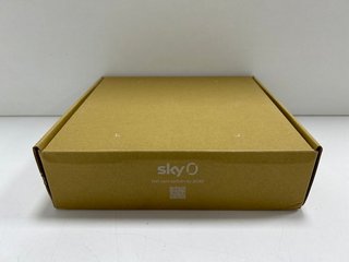 SKY STREAM PUCK TV BOX: MODEL NO IP061-EF-ANT-UKIE-GHM (WITH BOX & ALL ACCESSORIES) [JPTM117473]. (SEALED UNIT). THIS PRODUCT IS FULLY FUNCTIONAL AND IS PART OF OUR PREMIUM TECH AND ELECTRONICS RANGE