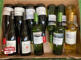 12 X ASSORTED WINES TO INCLUDE DRY RED WINE DOMAINE CLOS SAINT ROCH PIERRE'S DORÉES 2022 0,75L 12,5 % VOL (WE OPERATE A CHALLENGE 25 POLICY. 18+ ID MAY BE REQUIRED UPON COLLECTION/DELIVERY, E.G. A VA