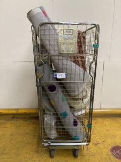 1 X CAGE OF VARIOUS RUGS TO INCLUDE A WOVEN RUG, MEDALLION SALT & PEPPER, 170X240CM (CAGE NOT INCLUDED)