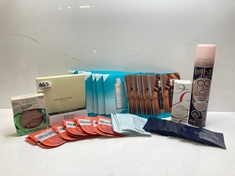 BOX OF ASSORTED BEAUTY PRODUCTS TO INCLUDE CO LAB DRY SHAMPOO (DELIVERY ONLY)