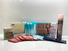 BOX OF ASSORTED BEAUTY PRODUCTS TO INCLUDE CO LAB DRY SHAMPOO (DELIVERY ONLY)