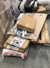 PALLET OF ASSORTED ITEMS TO INCLUDE CORWEN RADIATORS IN WHITE (COLLECTION OR OPTIONAL DELIVERY)