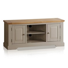 ST IVES NATURAL OAK AND LIGHT GREY PAINTED LARGE TV CABINET - ITEM NO. ALC013-GREY - RRP £430 (COLLECTION OR OPTIONAL DELIVERY)