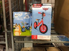 2 X ASSORTED ITEMS TO INCLUDE BLUEY MY FIRST 2 IN 1 TRAINING BIKE (DELIVERY ONLY)