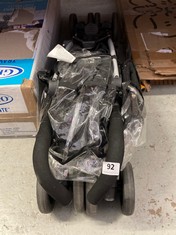 CHICCO ECHO STROLLER (DELIVERY ONLY)