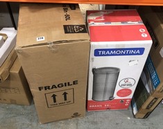 TRAMONTINA BRASIL 30L PEDAL BIN STAINLESS STEEL TO INCLUDE CURVER 50L DECO BIN (DELIVERY ONLY)