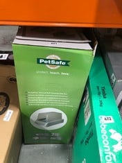 PETSAFE SCOOPFREE COVERED SELF-CLEANING LITTER BOX (DELIVERY ONLY)