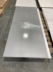 2 X 2.4 X 1M X 10MM BATHROOM PVC WALL PANELS IN GREY GEMSTONE TO INCLUDE 1 X WHITE MARBLE 2.4 X 1M X 10MM PVC WALL PANEL - TOTAL LOT RRP £294 (COLLECTION OR OPTIONAL DELIVERY) (KERBSIDE PALLET DELIVE