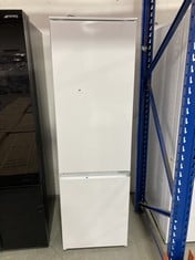 SMEG 60CM INTEGRATED 70/30 FRIDGE FREEZER IN WHITE - MODEL NO. UKC81721F - RRP £699 (COLLECTION OR OPTIONAL DELIVERY)