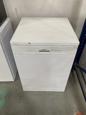 SMEG 60CM FREESTANDING DISHWASHER IN WHITE - MODEL NO. DFD13E1WH - RRP £519 (COLLECTION OR OPTIONAL DELIVERY)