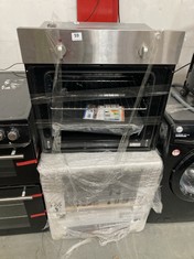 SIA BUILT IN SINGLE OVEN IN STAINLESS STEEL - MODEL NO. SSO59SS (MISSING DOOR) TO INCLUDE CANDY BUILT IN SINGLE OVEN IN BLACK - MODEL NO. FCP602XEO/E (COLLECTION OR OPTIONAL DELIVERY)