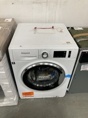 HOTPOINT ACTIVE CARE FREESTANDING WASHING MACHINE IN WHITE - MODEL NO. NM11846WCAUKN - RRP £875 (COLLECTION OR OPTIONAL DELIVERY)