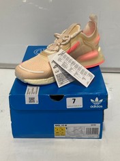 ADIDAS NMD V3 TRAINERS NATURAL/CORAL SIZE 5.5 (DELIVERY ONLY)