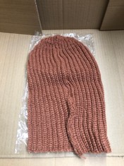 30 X HIDOLL BEANIE HATS FOR MEN AND WOMEN KNITTED BEANIE CAP UNISEX WINTER WARM SOFT SKI HAT OUTDOOR SPORTS , KHAKI  - TOTAL RRP £323: LOCATION - A RACK