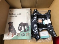 QUANTITY OF DOG HARNESSES TO INCLUDE TACTICAL DOG HARNESS XL RRP £168: LOCATION - A RACK