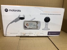 MOTOROLA NURSERY VM65X CONNECT - HALO VIDEO BABY MONITOR WITH CRIB HOLDER - 5 INCH PARENT UNIT AND WIFI APP - FLEXIBLE MAGNETIC CAMERA MOUNT, WHITE: LOCATION - D RACK