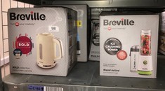 QUANTITY OF ITEMS TO INCLUDE BREVILLE BLEND ACTIVE PERSONAL BLENDER & SMOOTHIE MAKER | 350W | 2 PORTABLE BLEND ACTIVE BOTTLES (600ML) | LEAK PROOF LIDS | WHITE & GREEN [VBL246]: LOCATION - B RACK