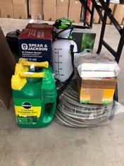 QUANTITY OF ITEMS TO INCLUDE MIRACLE-GRO EVERGREEN COMPLETE 4 IN 1 : LOCATION - TABLES(COLLECTION OR OPTIONAL DELIVERY AVAILABLE)