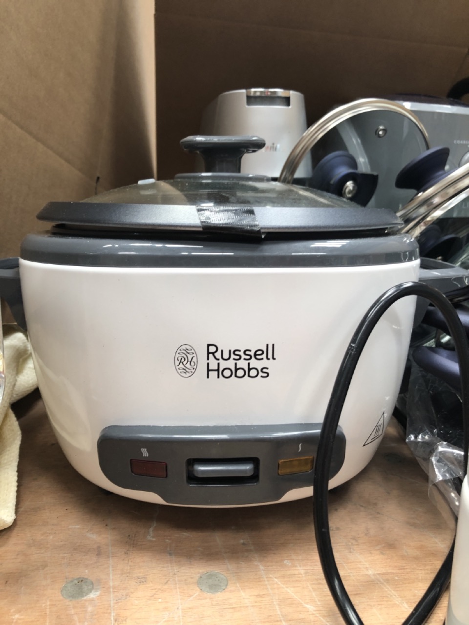 John Pye Auctions QUANTITY OF ITEMS TO INCLUDE RUSSELL HOBBS RICE