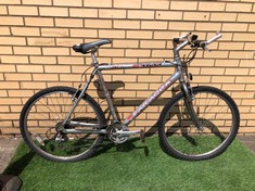 SARACEN DIRT TRAX SAT GENTS MOUNTAIN BIKE 20" FRAME 26" WHEELS: LOCATION - MIDDLE FLOOR(COLLECTION OR OPTIONAL DELIVERY AVAILABLE)